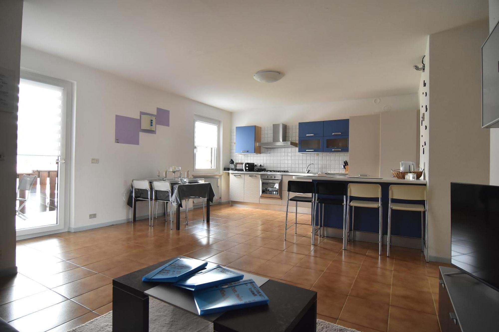 Appartamento Da Romina Con Parcheggio Gratuito Sanzeno Buitenkant foto